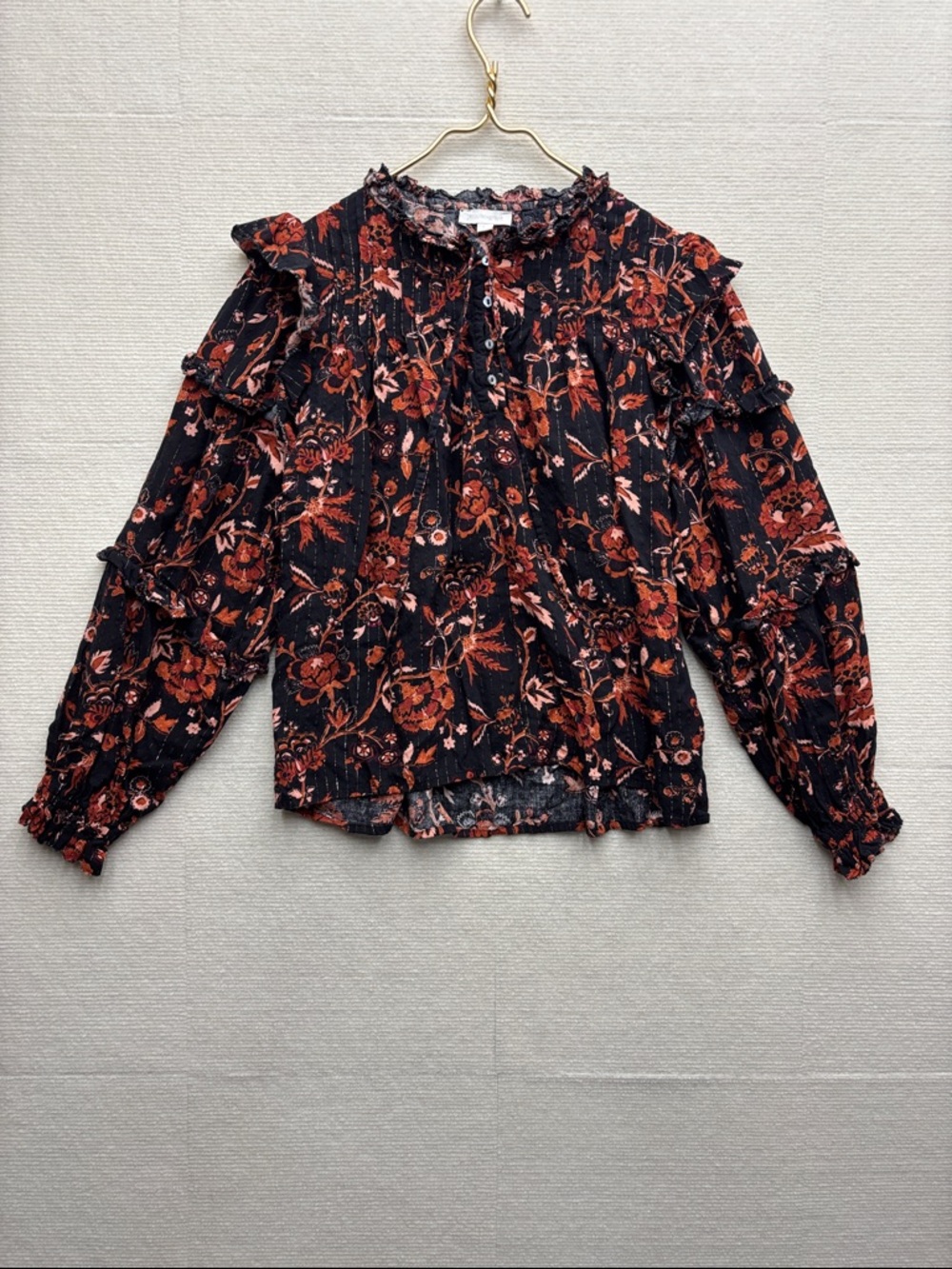 Jennifer & Grace | large boho Ruffle Long-Sleeve Blouse - Black with Rust Floral